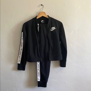 Nike Kids Track Suit size Medium
